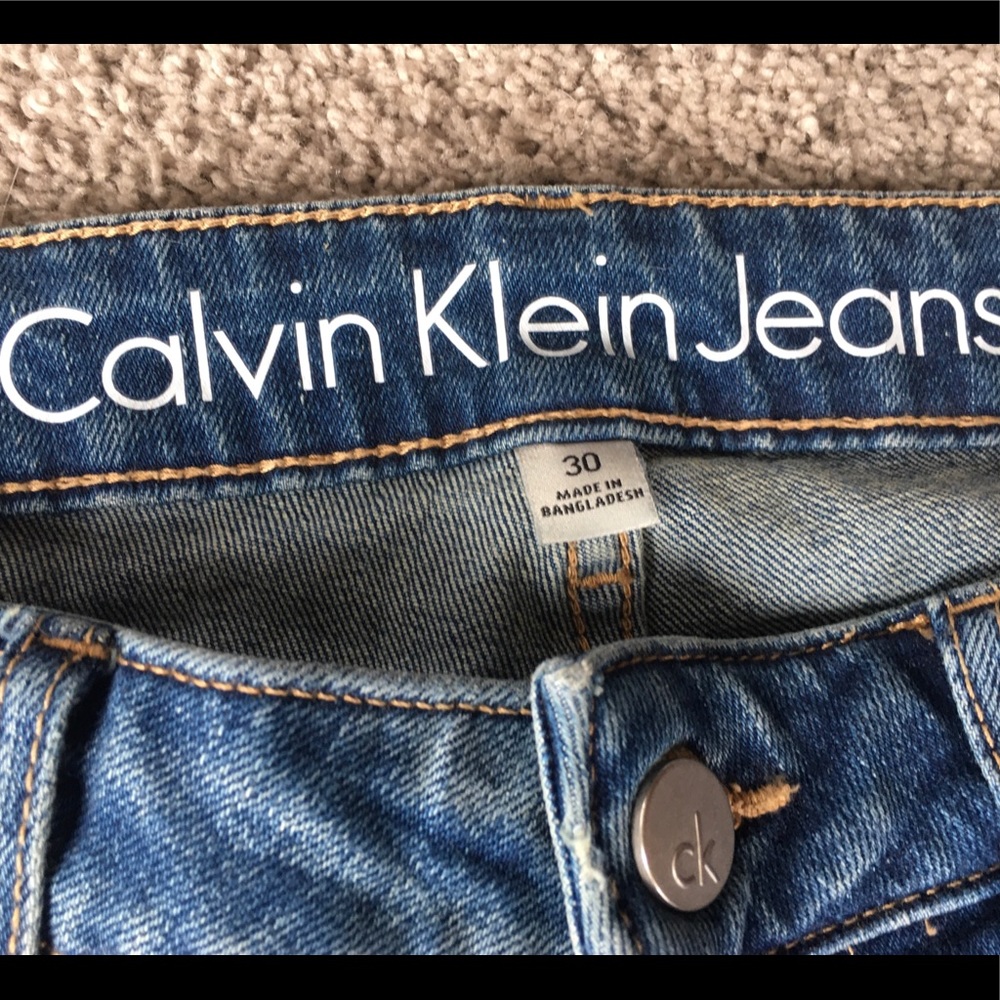 Calvin Klein Jeans - Picture 3 of 3